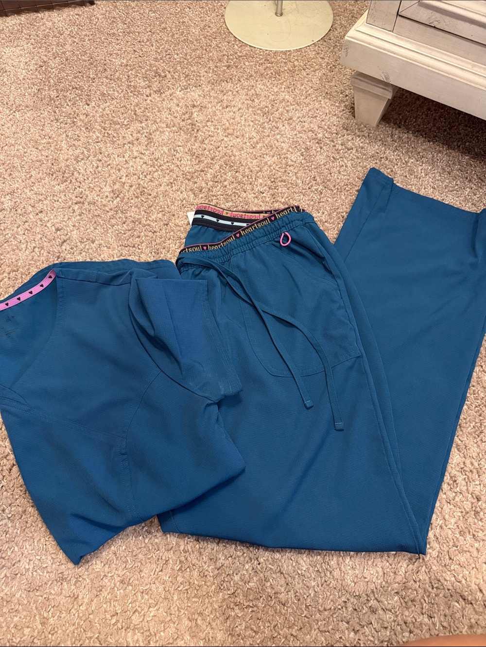 Caribbean Blue Heart and Soul Scrub Set M/L